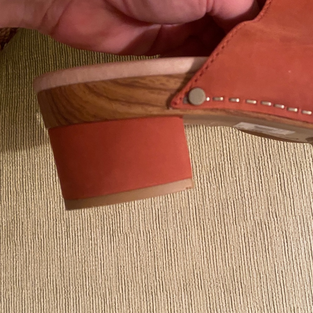 Dansko Macy Coral Leather Slide Sandals. Euro 38. Excellent Condition. - Picture 7 of 13